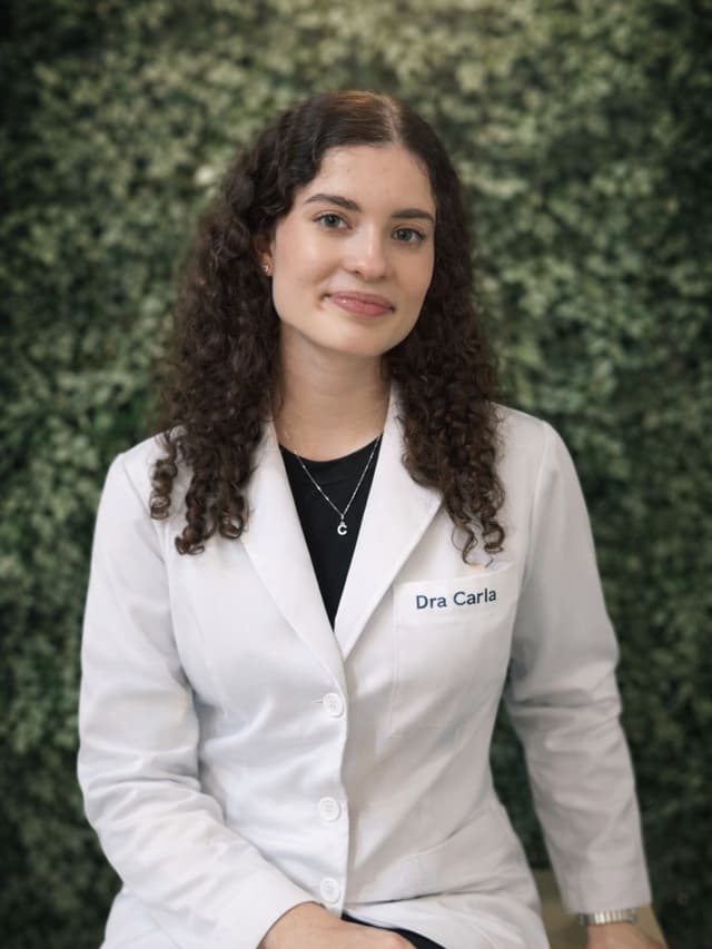 Carla Ferracini - Fisioterapeuta especialista em saúde da mulher